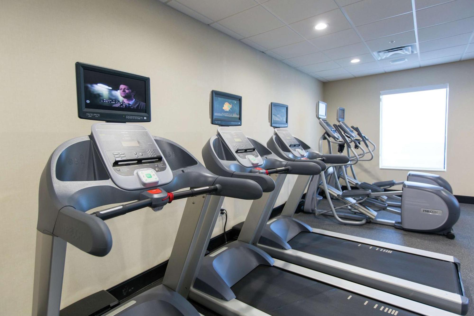 Hampton Inn & Suites Stroud Ngoại thất bức ảnh